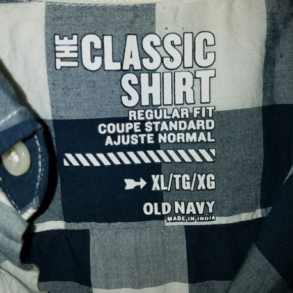 Old Navy button up Men's shirt - Picture 2 of 2